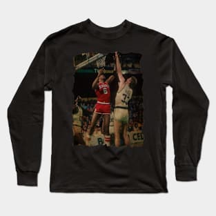 Larry Bird vs Julius Erving Vintage Long Sleeve T-Shirt